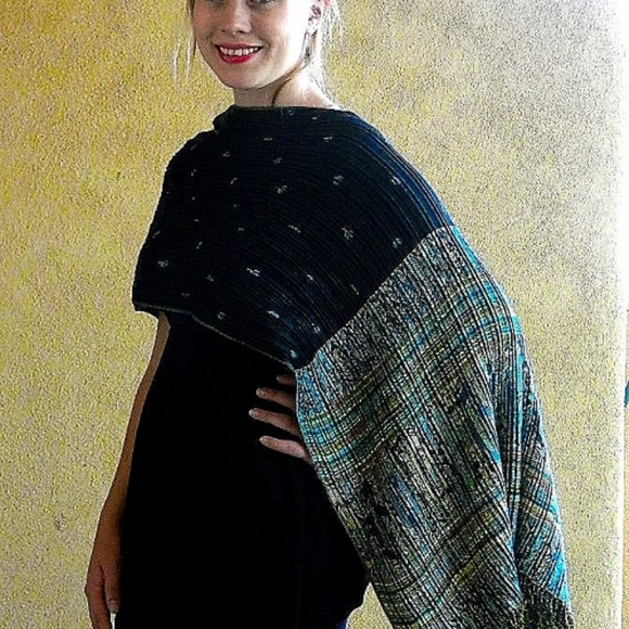 Santa Fe Scarf/Wrap - Picture 4 of 7